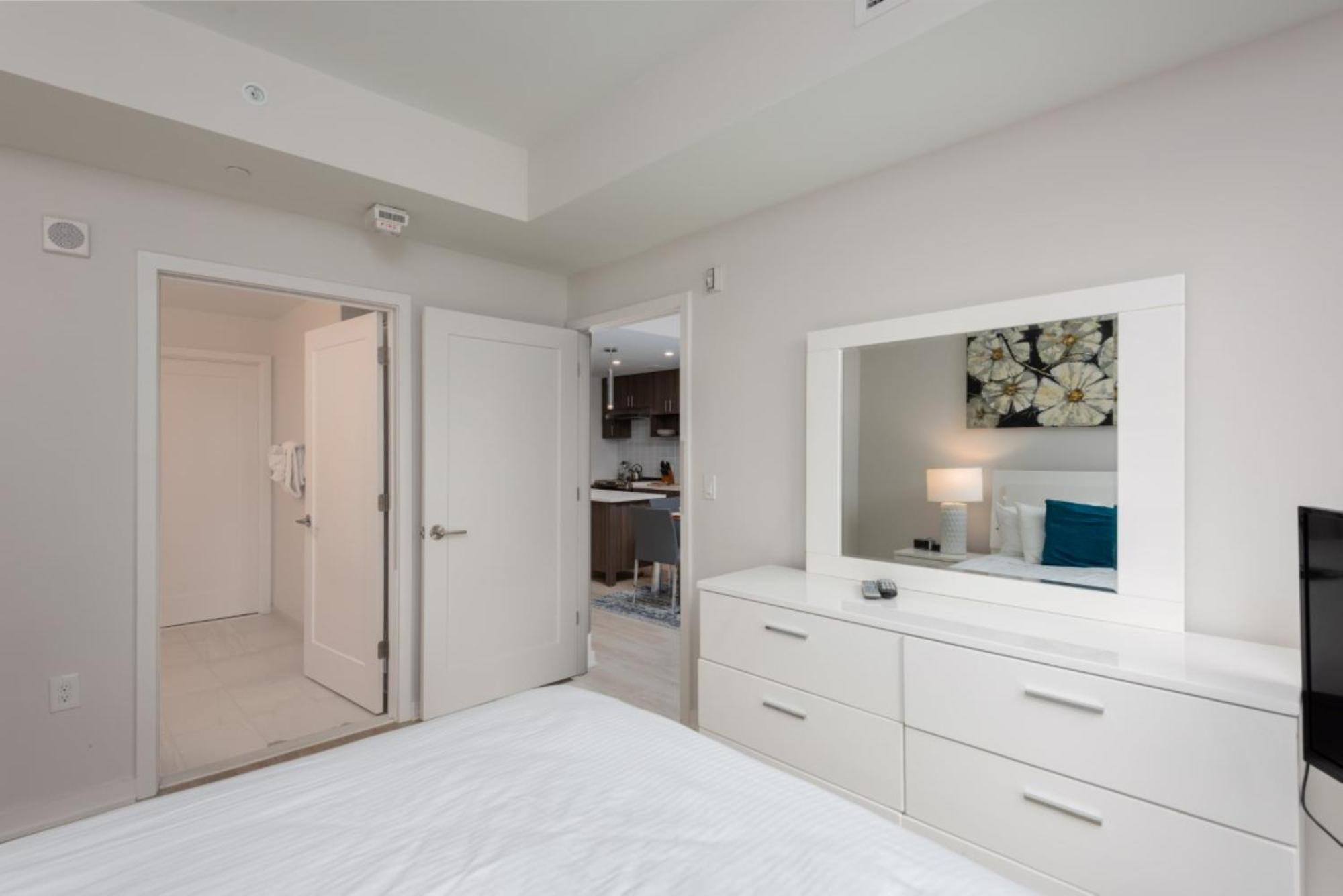 Global Luxury Suites Crystal City Arlington Bilik gambar